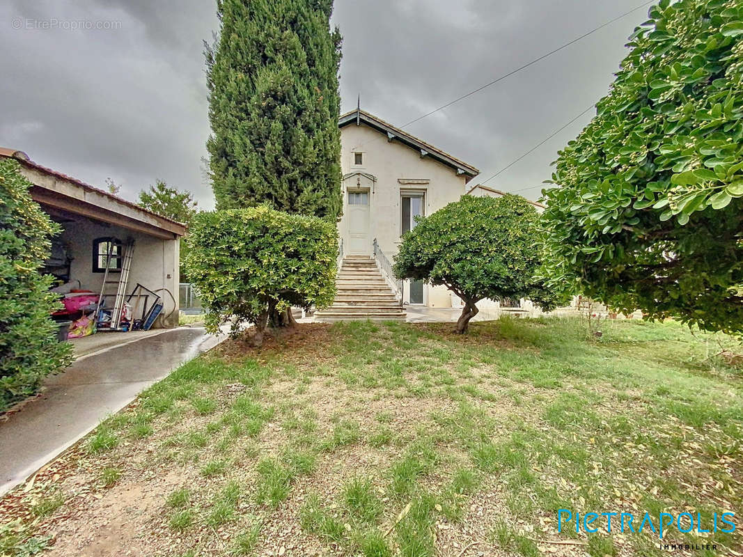 Maison à BEZIERS