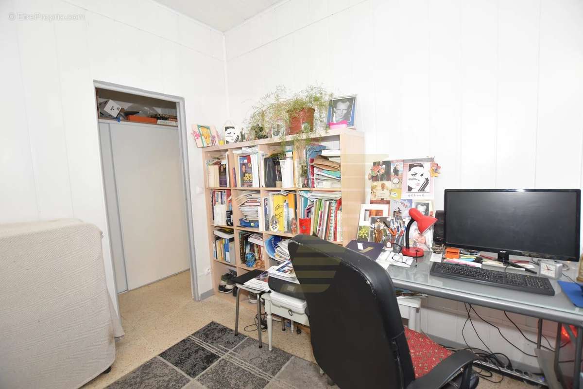 Appartement à VILLENEUVE-LES-BEZIERS