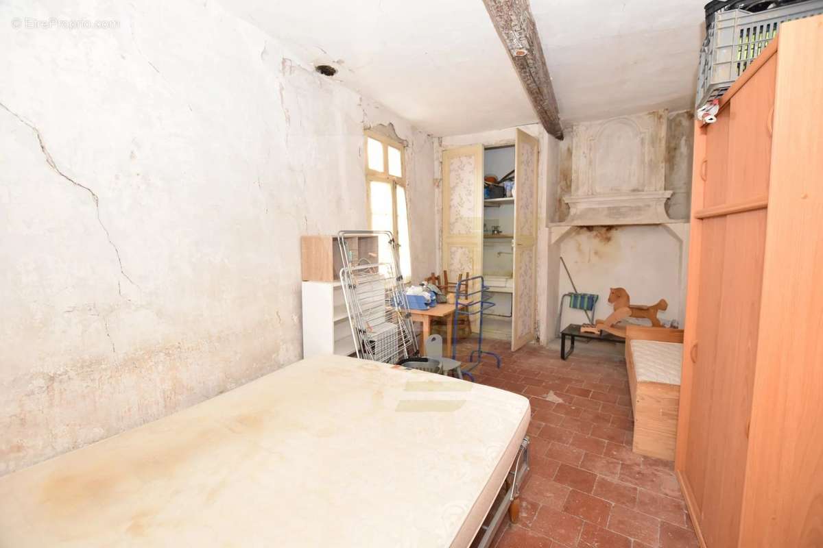 Appartement à VILLENEUVE-LES-BEZIERS