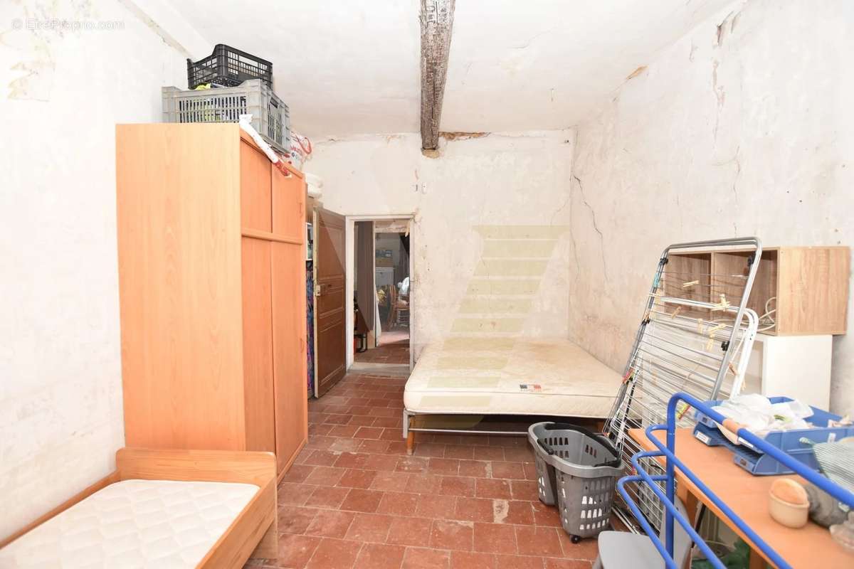 Appartement à VILLENEUVE-LES-BEZIERS