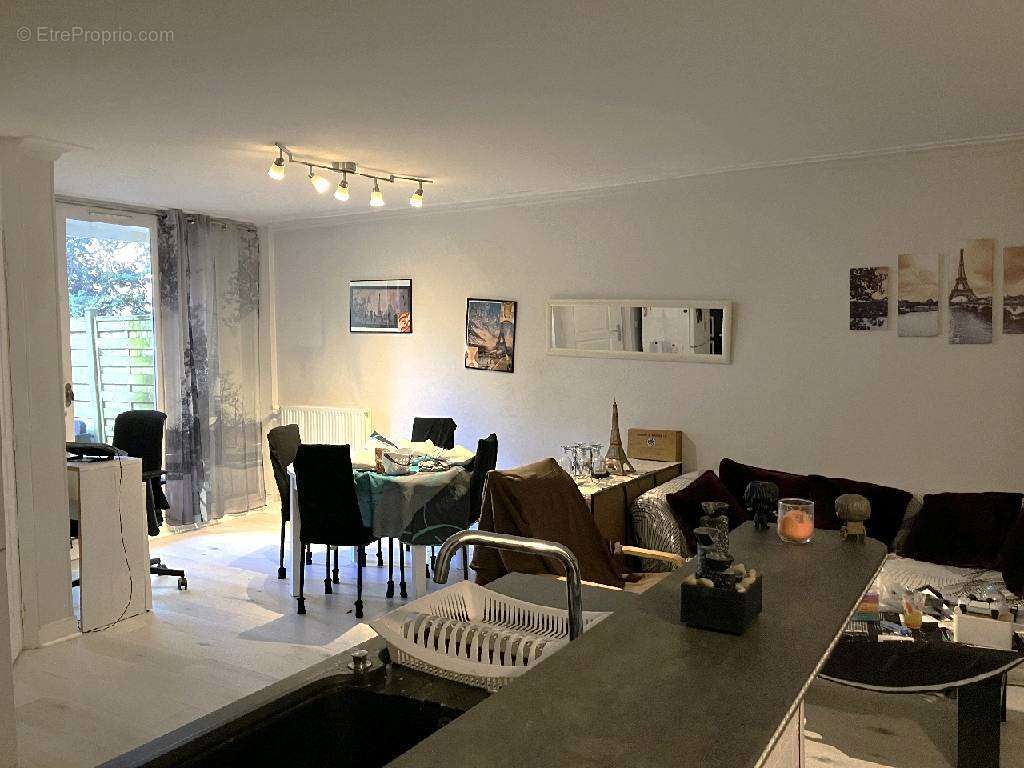 Appartement à CORBEIL-ESSONNES