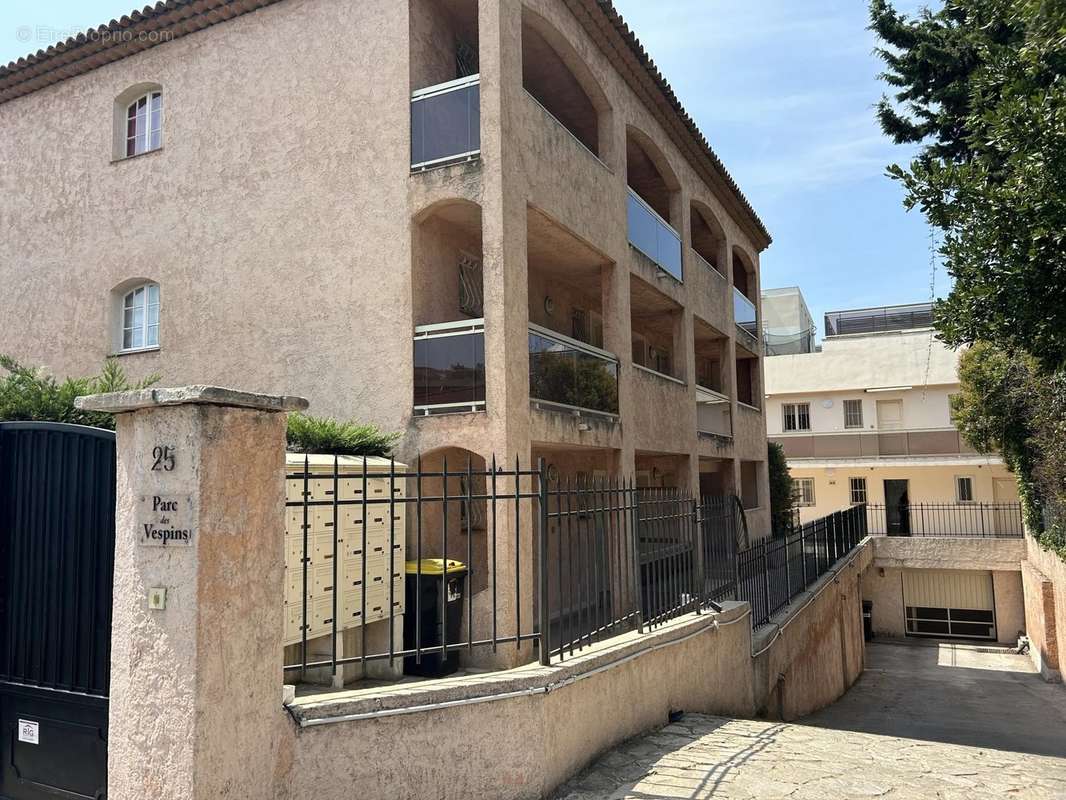 Appartement à CAGNES-SUR-MER