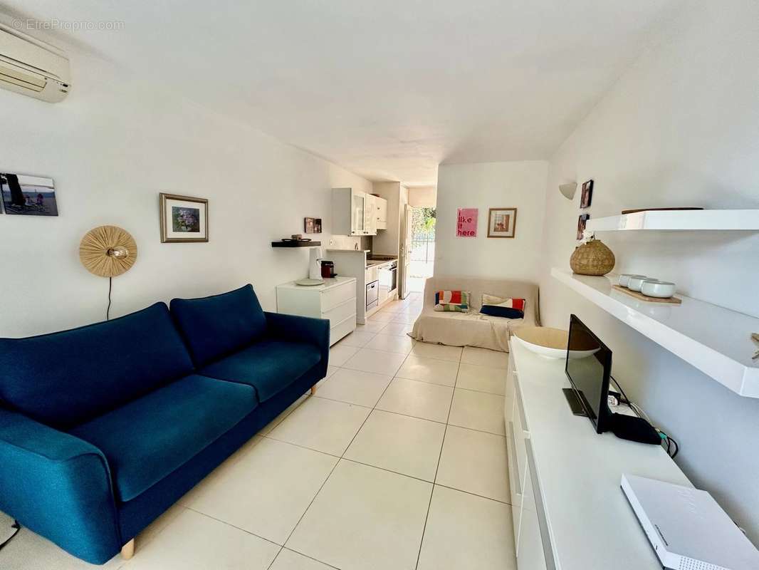 Appartement à CAGNES-SUR-MER