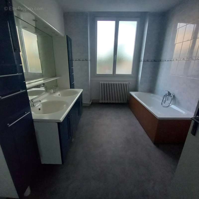 Appartement à SAINT-CHAMOND