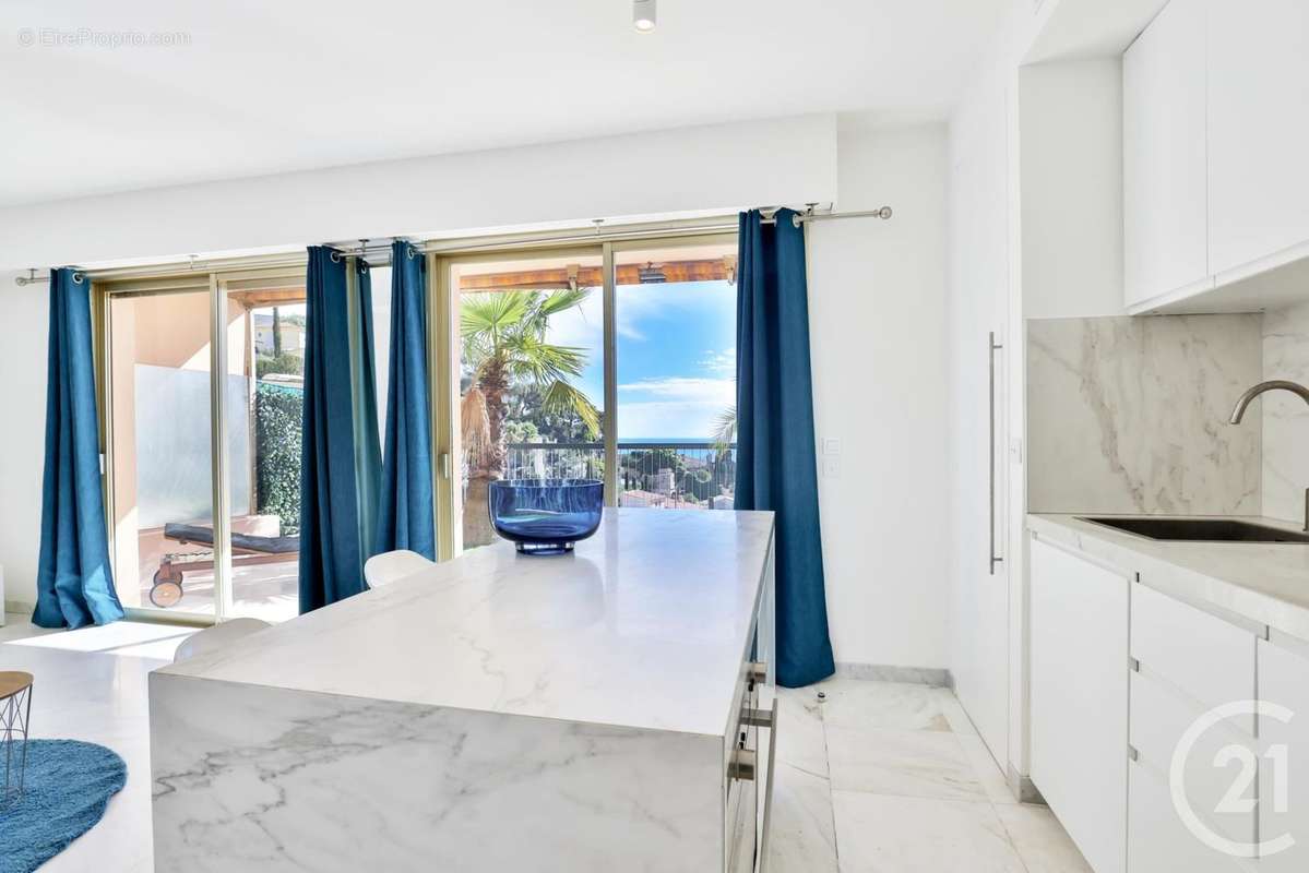 Appartement à VILLEFRANCHE-SUR-MER