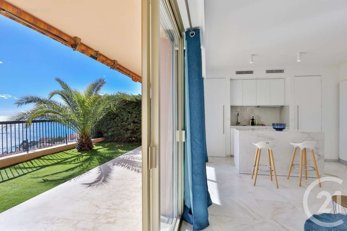 Appartement à VILLEFRANCHE-SUR-MER