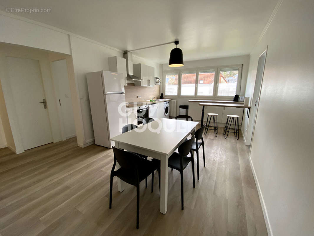 Appartement à DEVILLE-LES-ROUEN