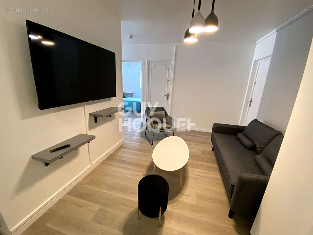 Appartement à DEVILLE-LES-ROUEN