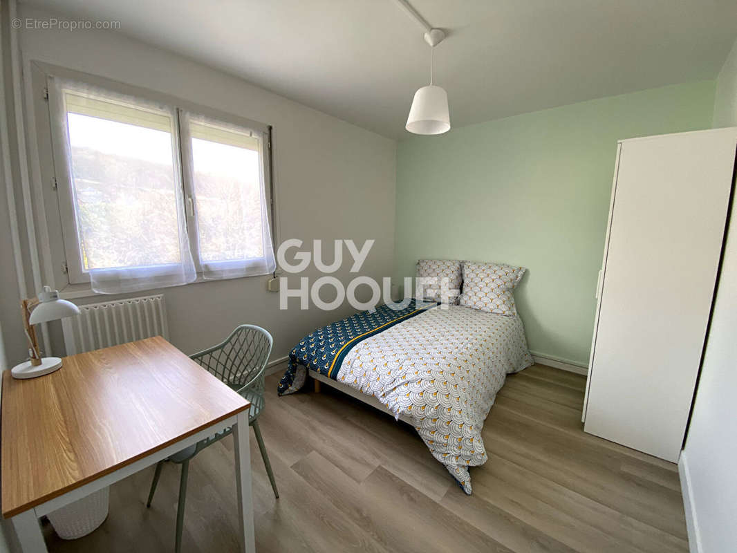 Appartement à DEVILLE-LES-ROUEN