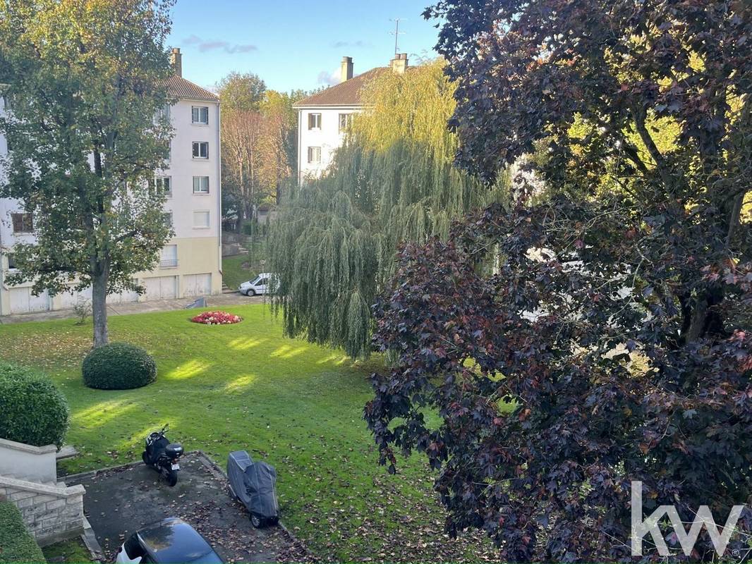 Appartement à BOUGIVAL