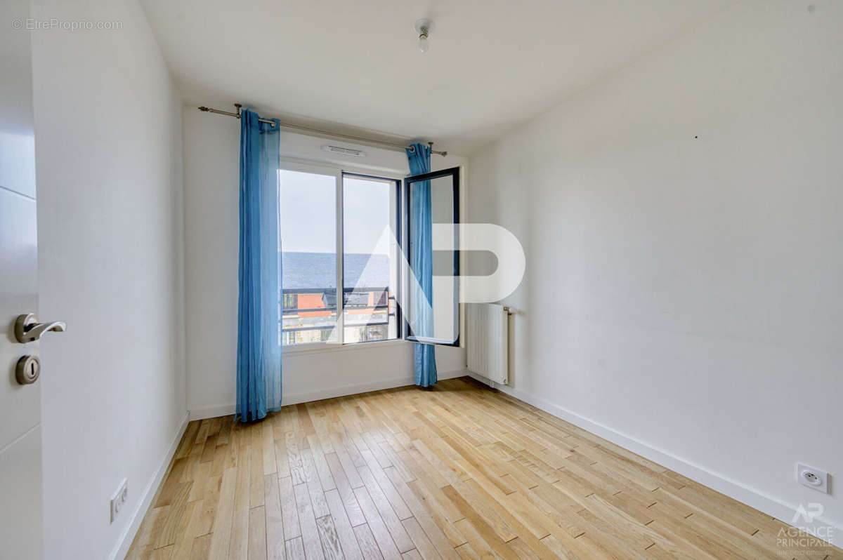 Appartement à RUEIL-MALMAISON