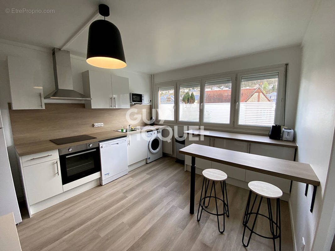 Appartement à DEVILLE-LES-ROUEN