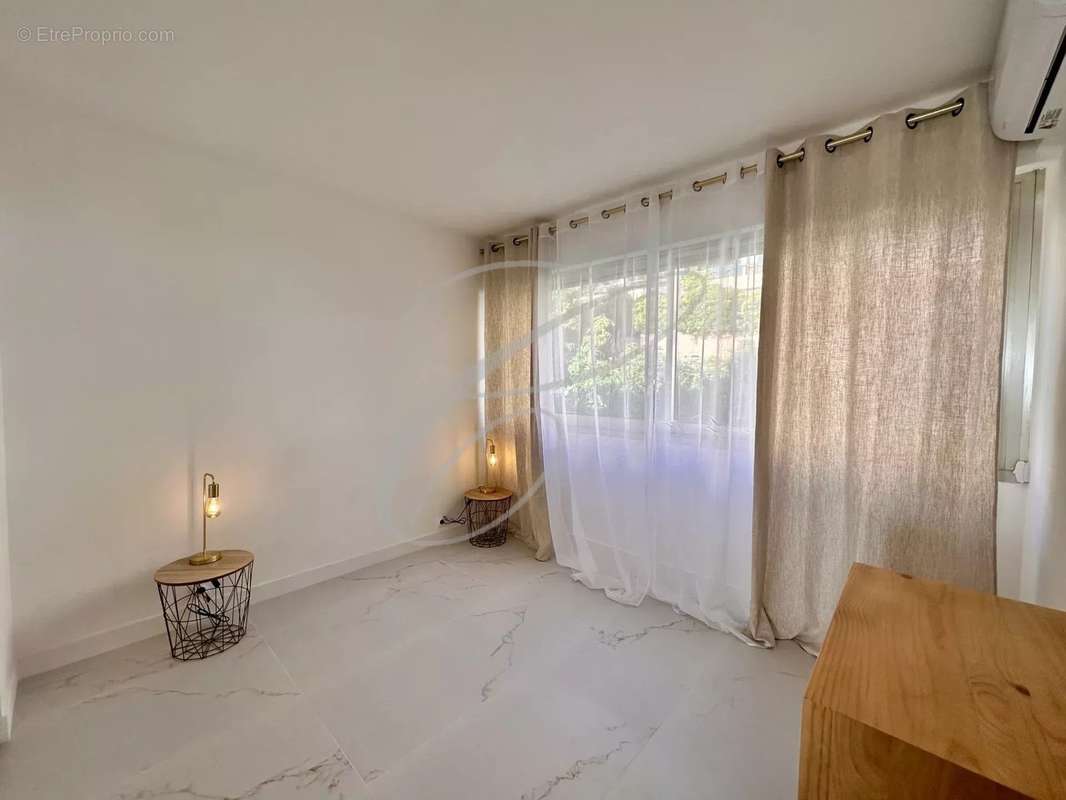 Appartement à ROQUEBRUNE-CAP-MARTIN