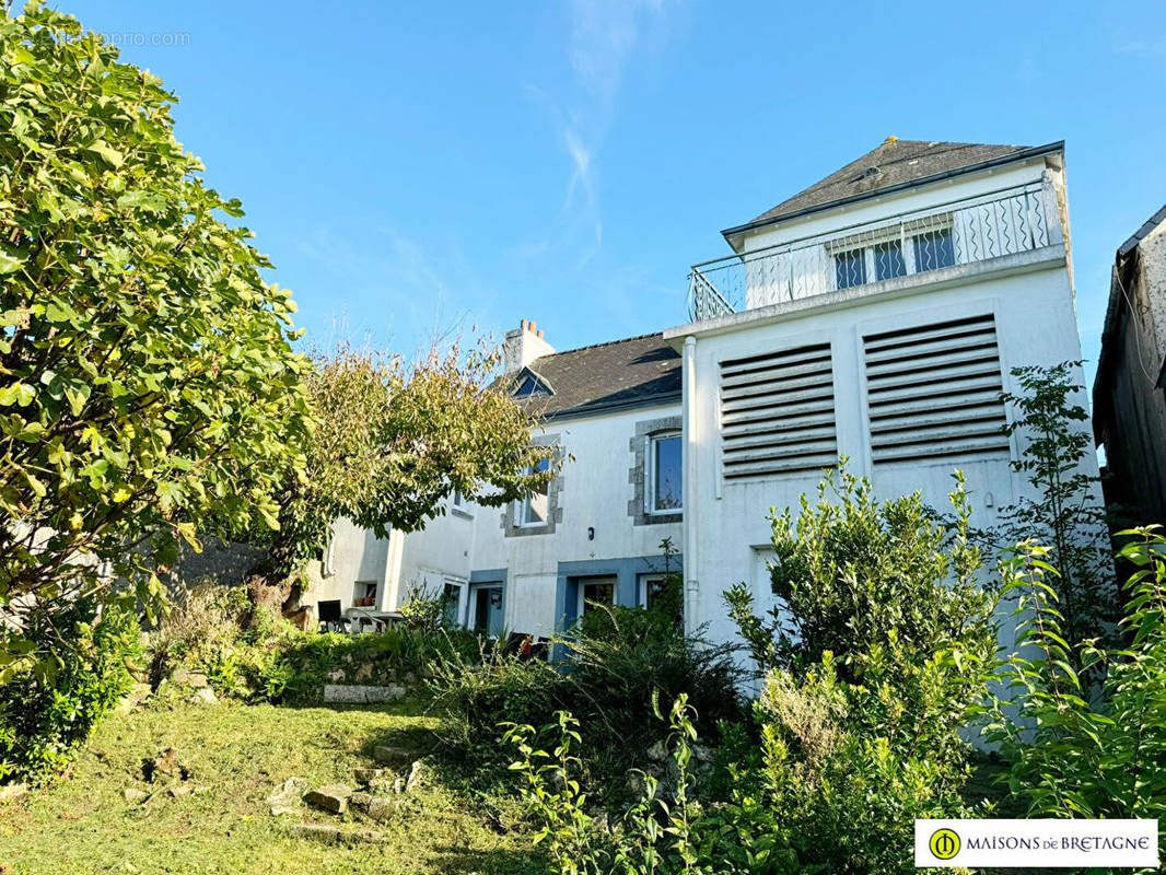 Maison à RIEC-SUR-BELON