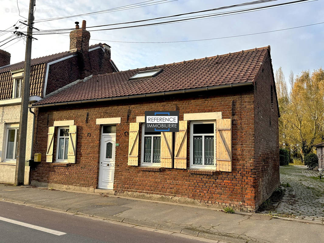 Maison à QUESNOY-SUR-DEULE