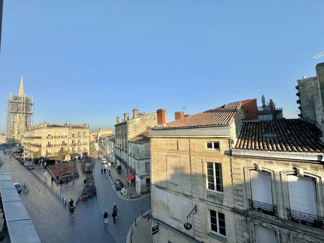 Appartement à BORDEAUX