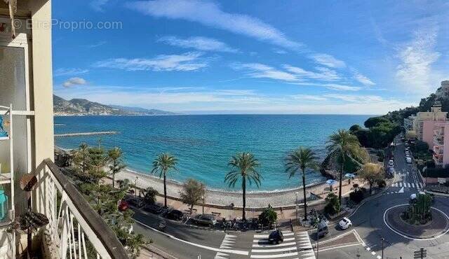 Appartement à ROQUEBRUNE-CAP-MARTIN