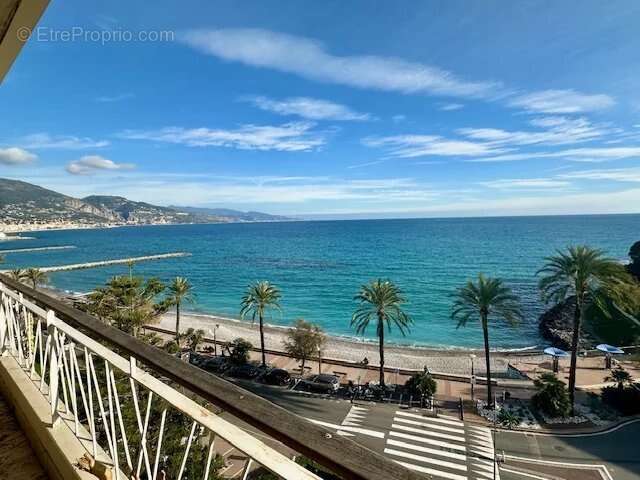 Appartement à ROQUEBRUNE-CAP-MARTIN