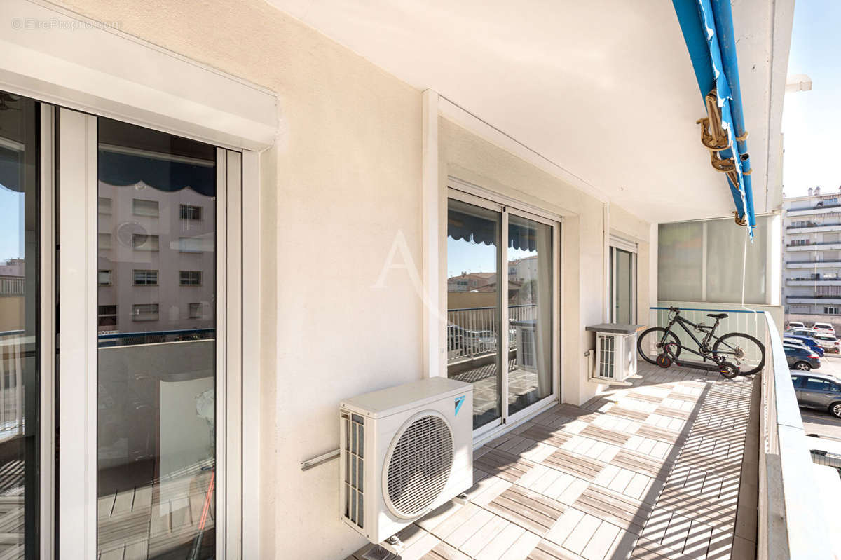 Appartement à CAGNES-SUR-MER