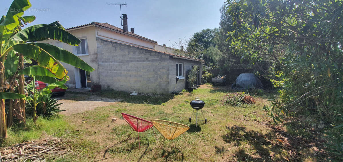 Maison à TONNAY-CHARENTE