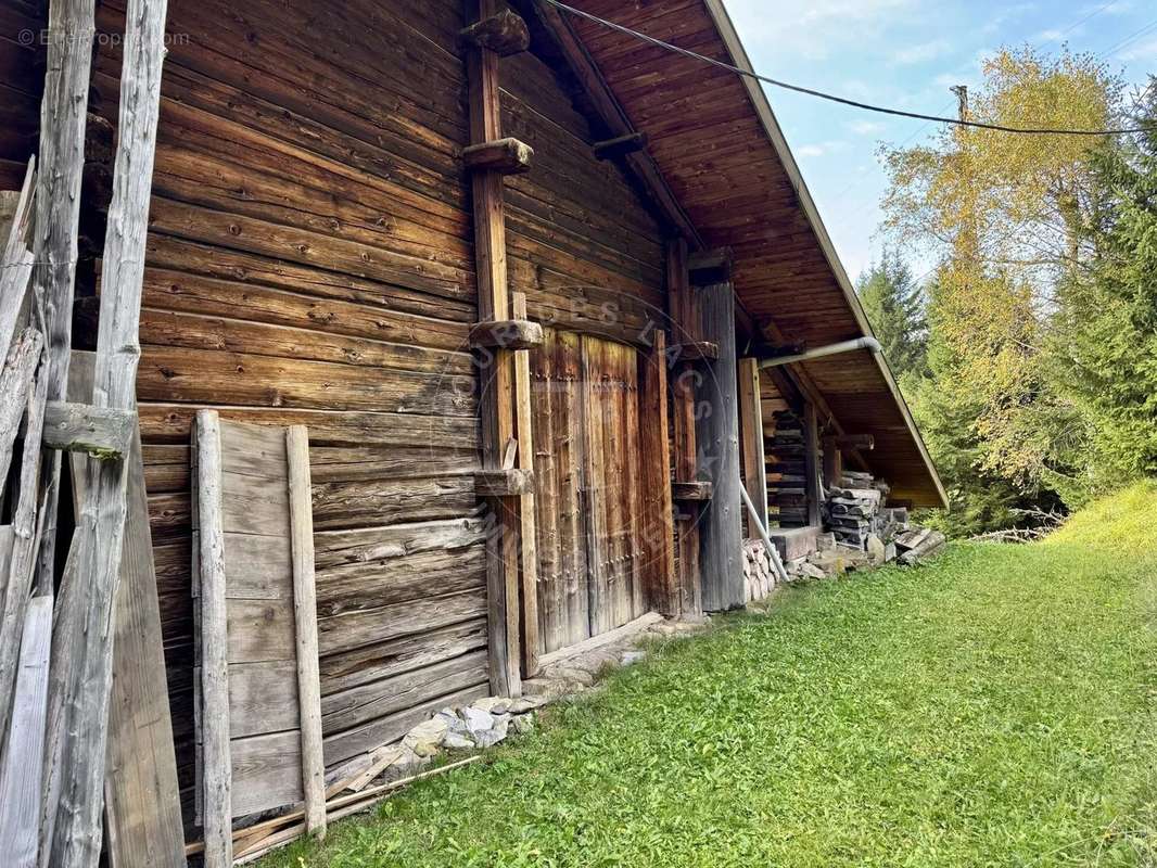 Maison à LA CLUSAZ