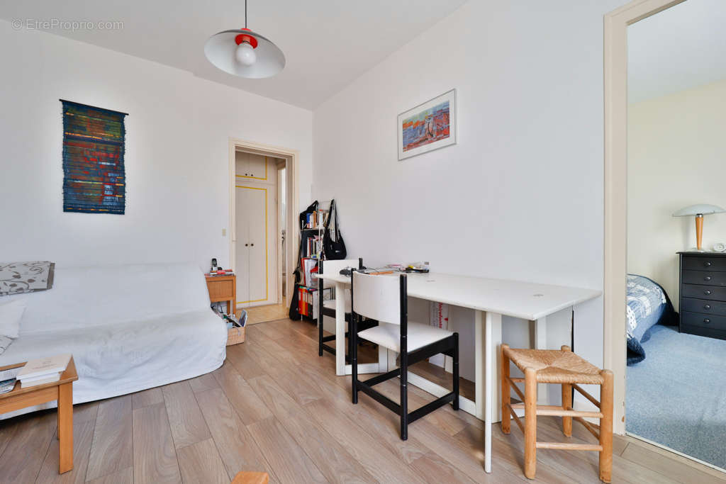 Appartement à MONTROUGE