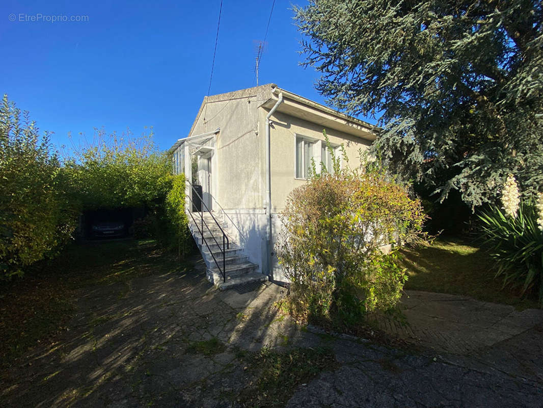 Maison à TOURNAN-EN-BRIE