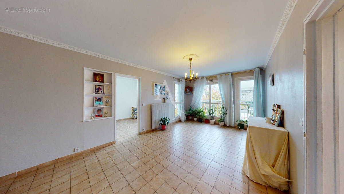 Appartement à VILLIERS-SUR-MARNE