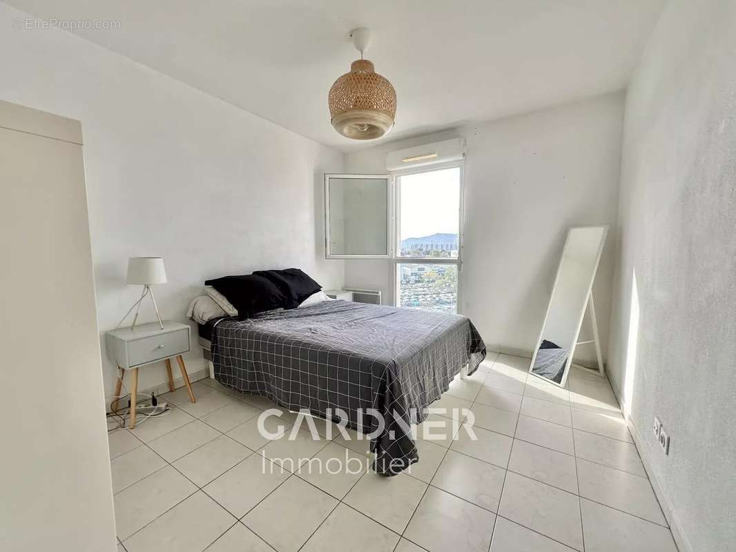 Appartement à MARSEILLE-10E