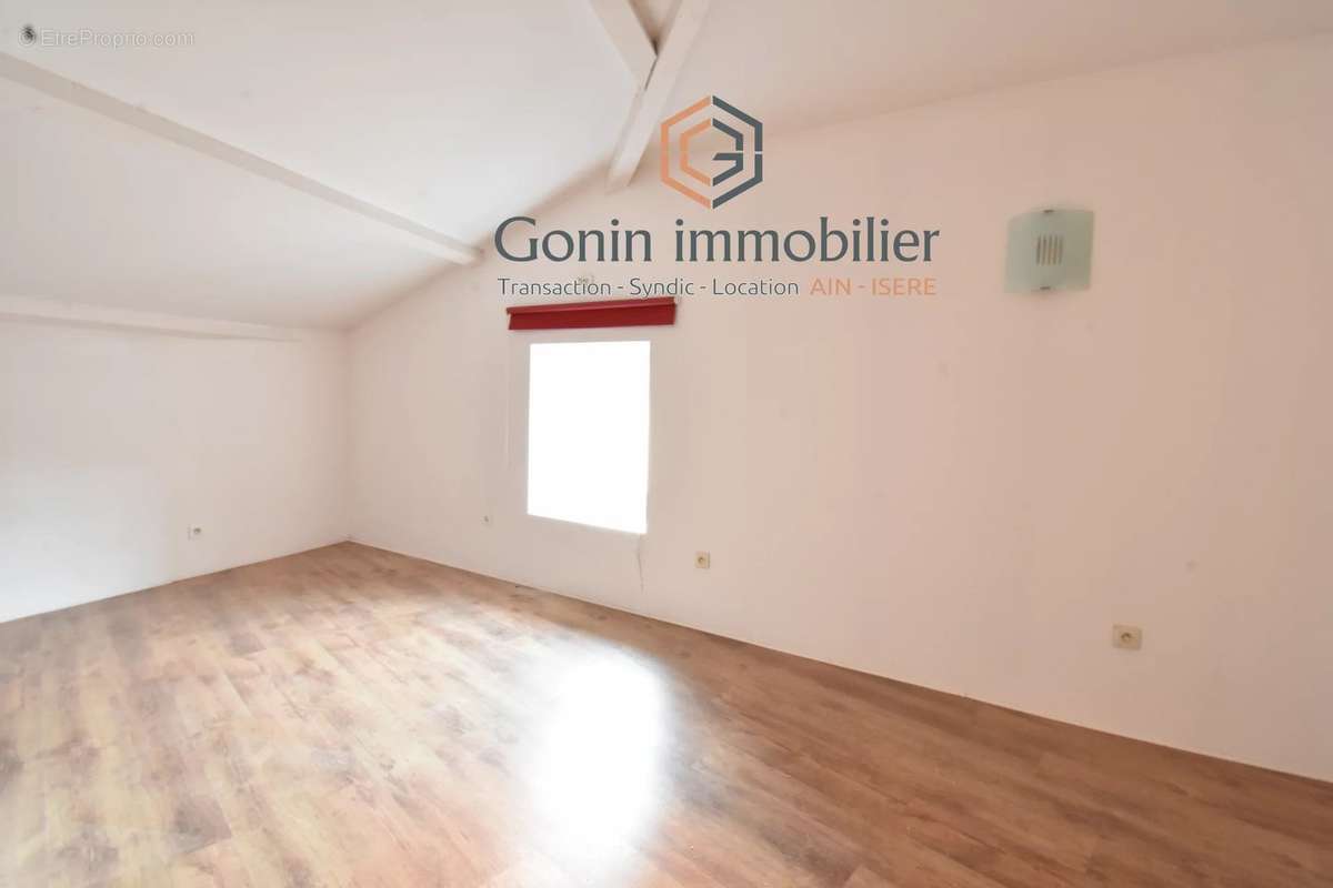 Appartement à MEXIMIEUX