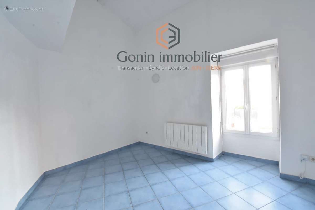 Appartement à MEXIMIEUX