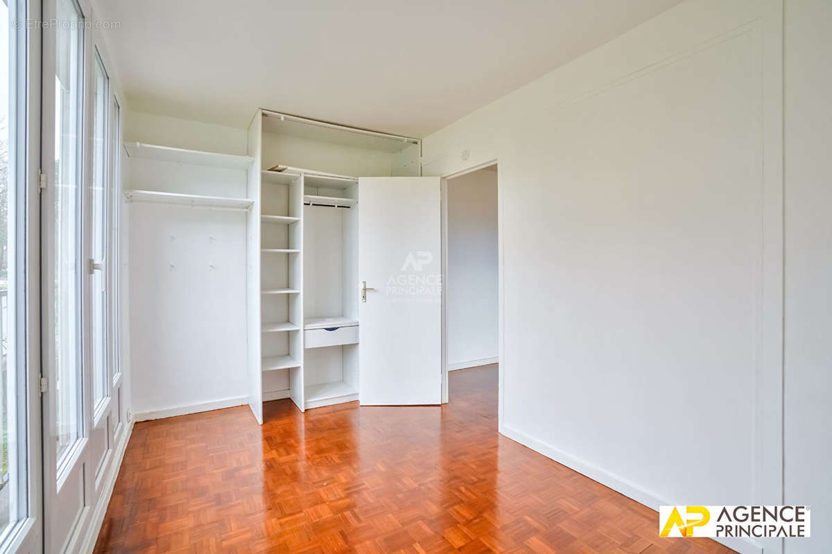 Appartement à MAISONS-LAFFITTE