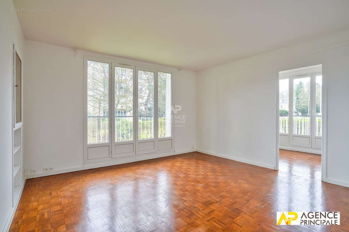 Appartement à MAISONS-LAFFITTE