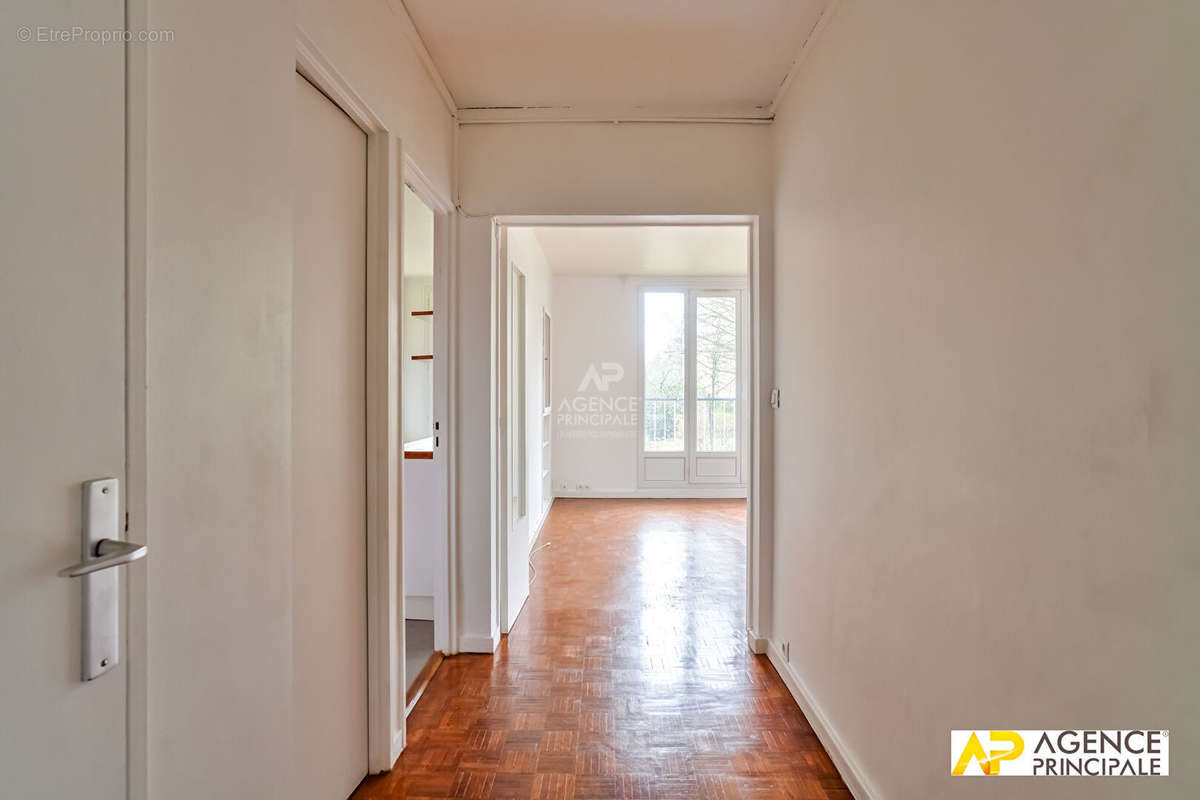 Appartement à MAISONS-LAFFITTE