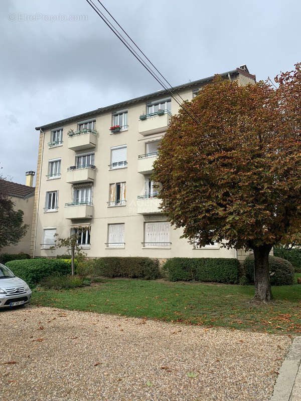 Appartement à MAISONS-LAFFITTE