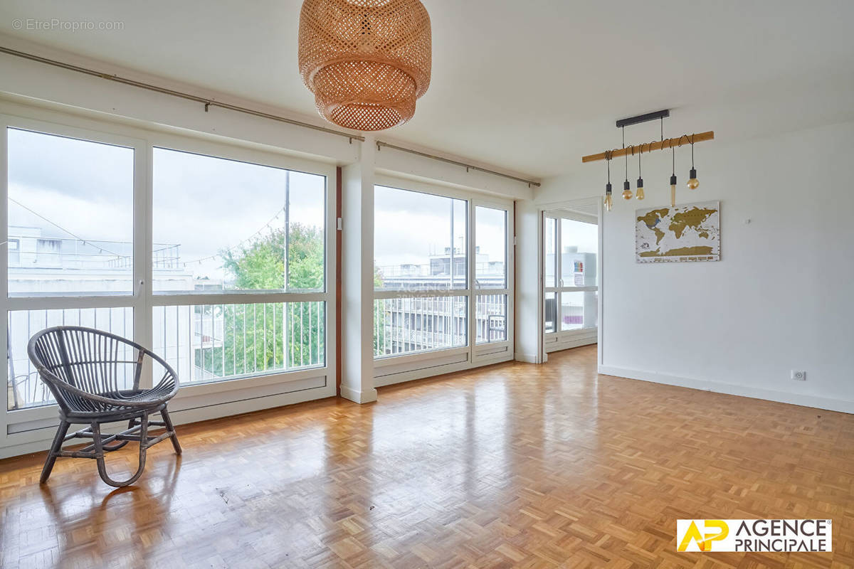 Appartement à MAISONS-LAFFITTE