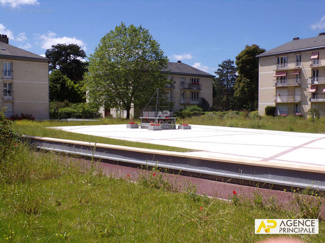 Appartement à MAISONS-LAFFITTE