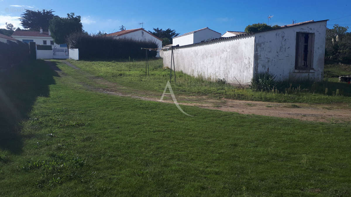 Terrain à BARBATRE