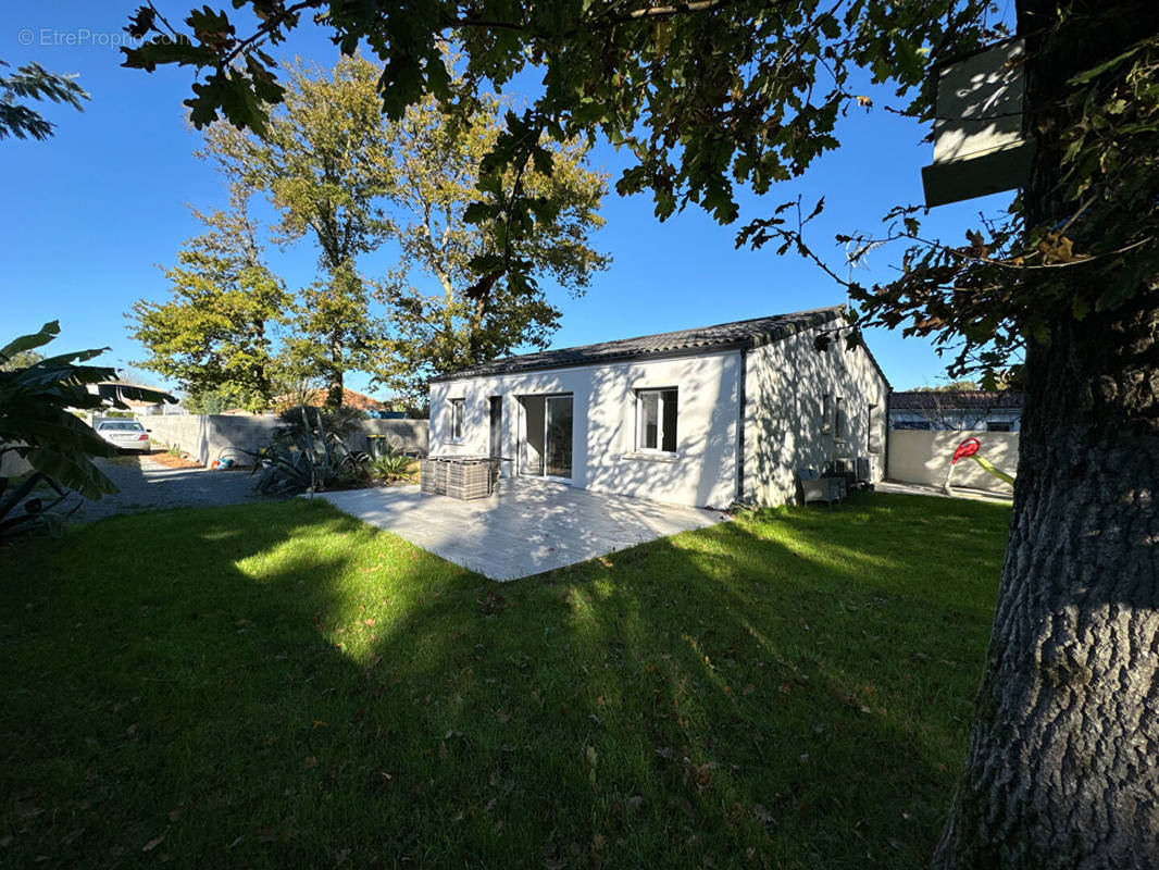 Maison à ETAULES