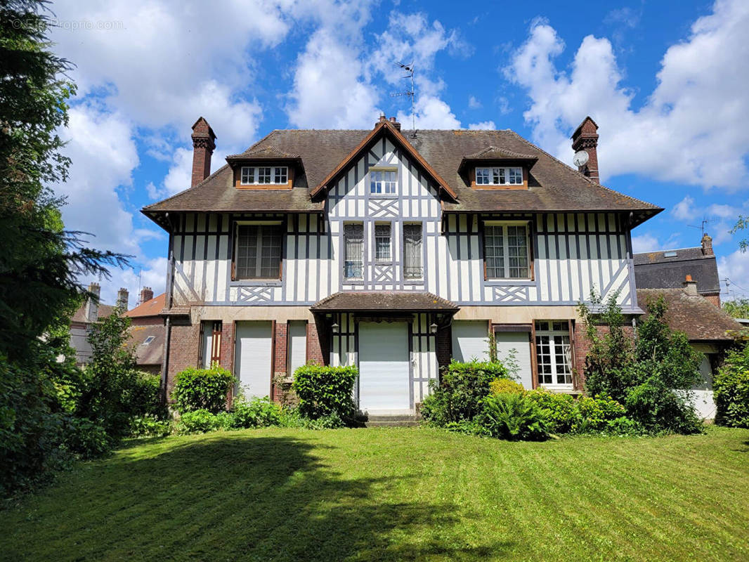 Maison à NOYON