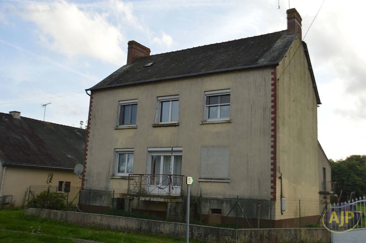 Maison à TEILLAY