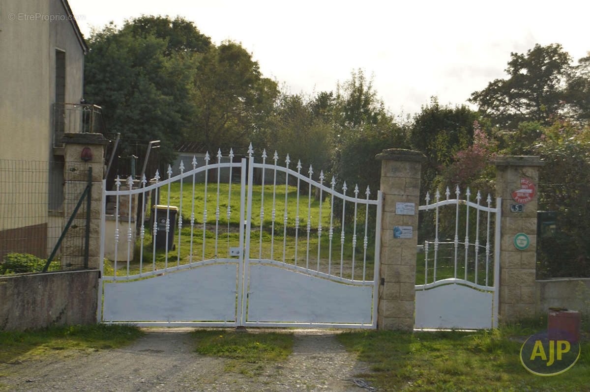 Maison à TEILLAY