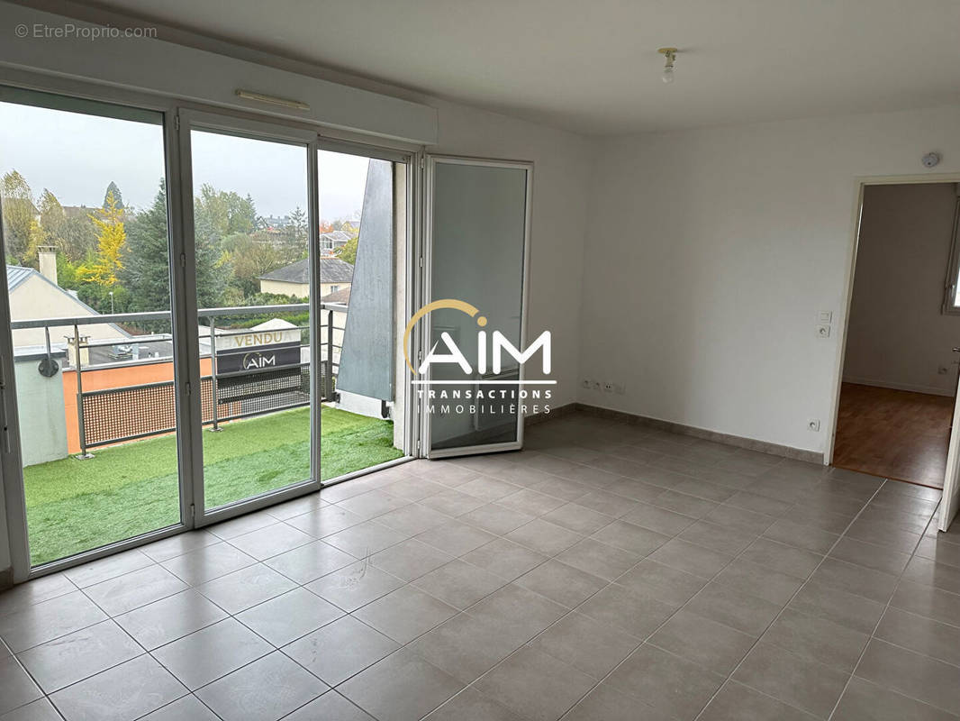 Appartement à CHAMBRAY-LES-TOURS