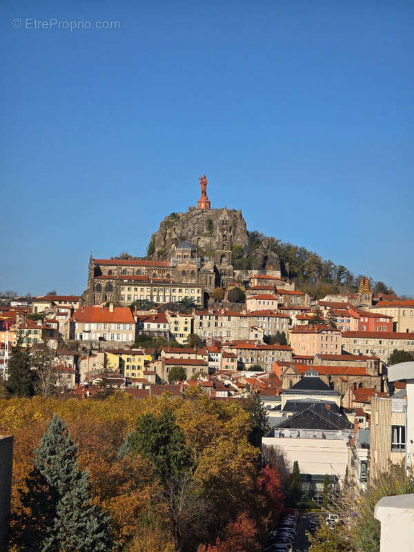 Appartement à LE PUY-EN-VELAY