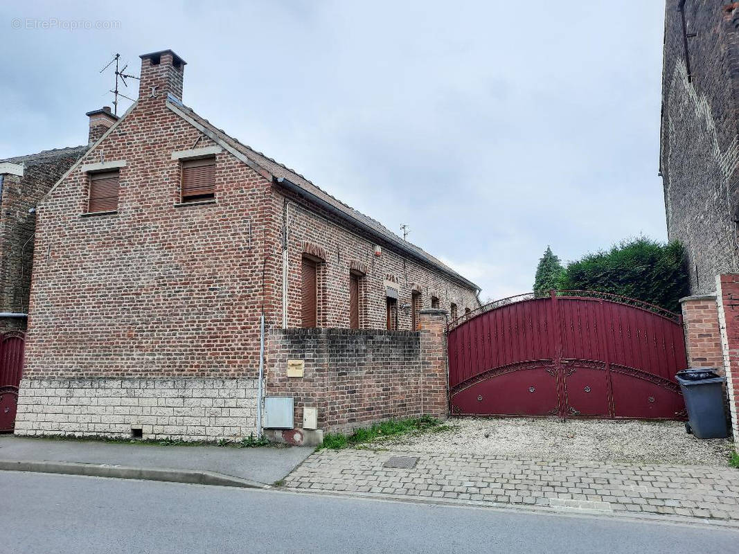 Maison à FRESNES-SUR-ESCAUT