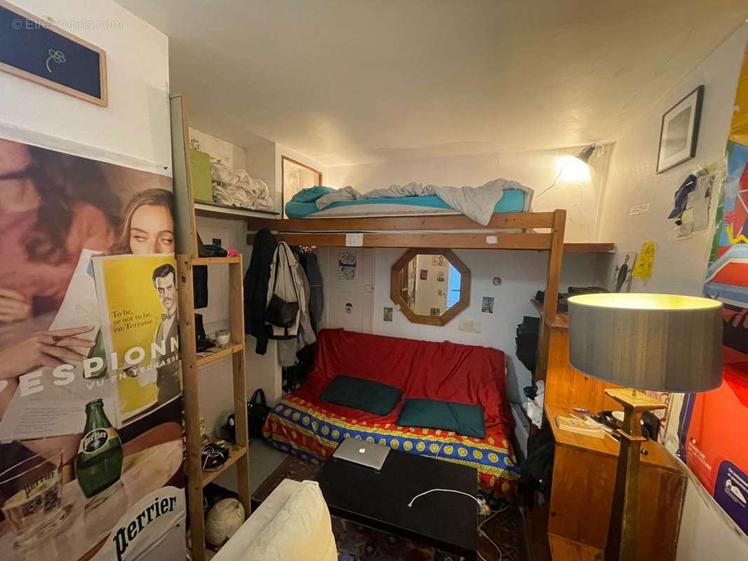 Appartement à PARIS-18E