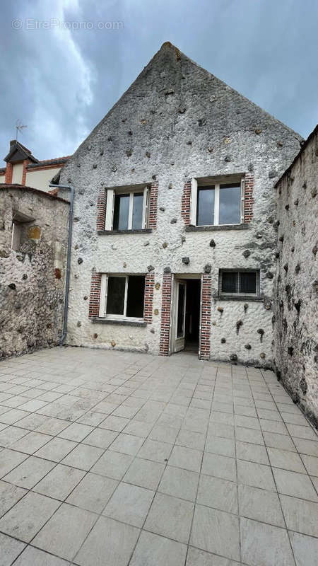 Maison à VILLEFRANCHE-SUR-CHER