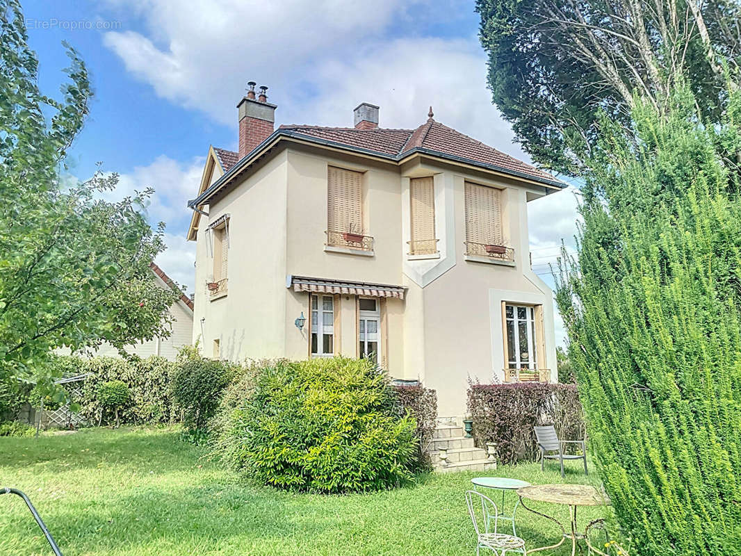 Maison à TROYES