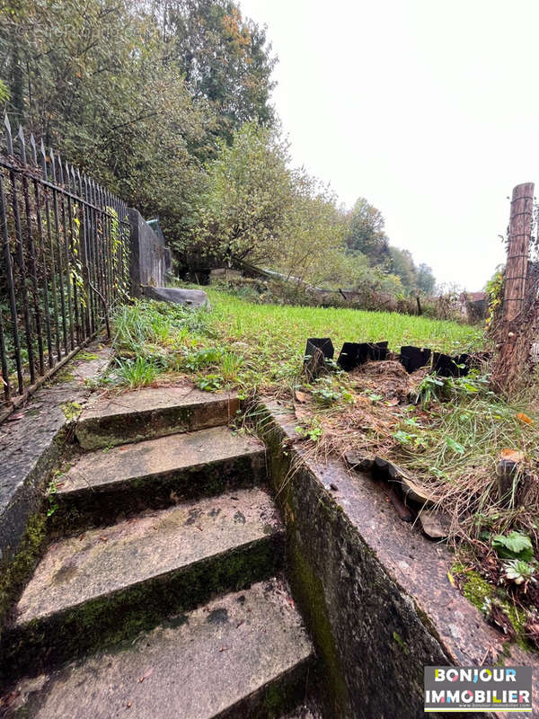 Jardin 1er étage - Appartement à SAINT-LAURENT-DU-PONT