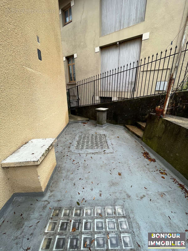 Terrasse 1er étage - Appartement à SAINT-LAURENT-DU-PONT